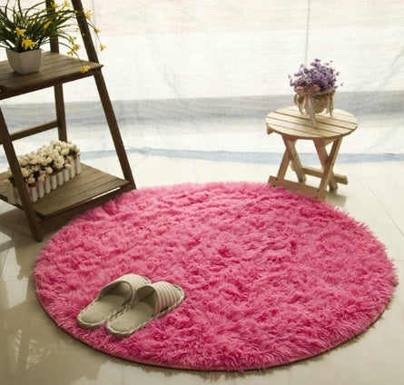Fluffy Round Rugs: A Remarkable Living Room Makeover world linen