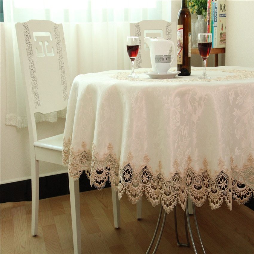 Elegant Lace Round Tablecloths | Classic Table Decor