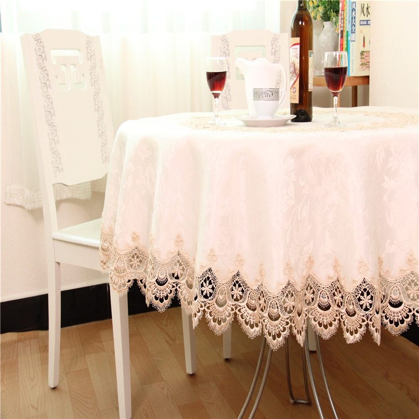 Elegant Lace Round Tablecloths | Classic Table Decor