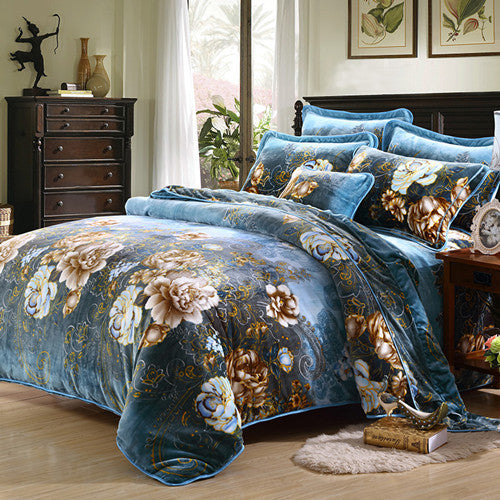 Fashionable golden mink warm bedding