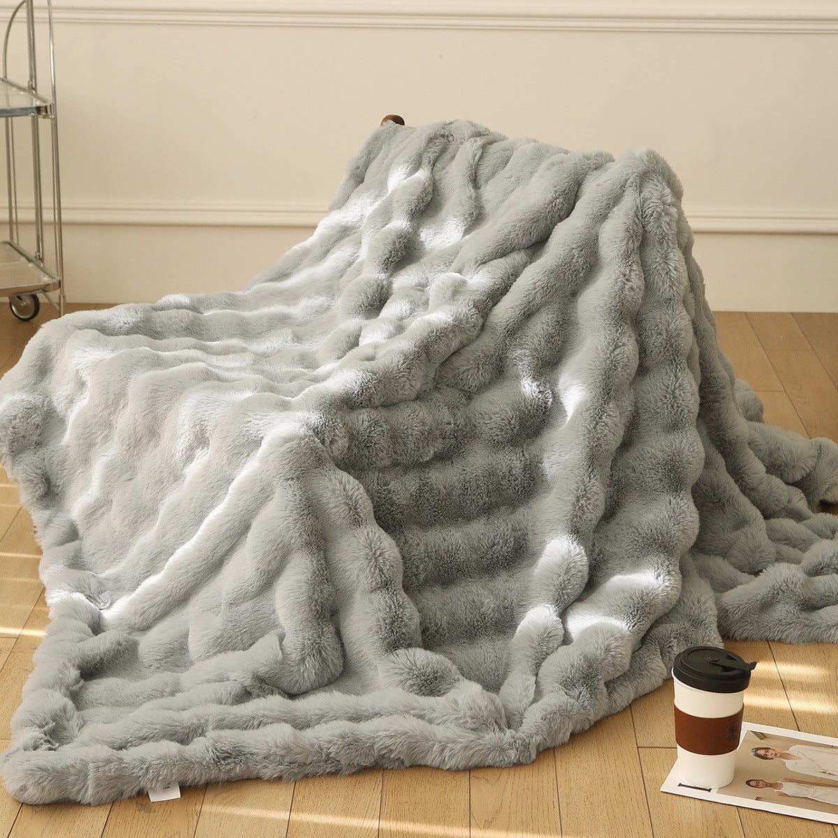 Polyester Carpet Rabbit Bubble Velvet Thickened Nap Blanket Quilt world linen